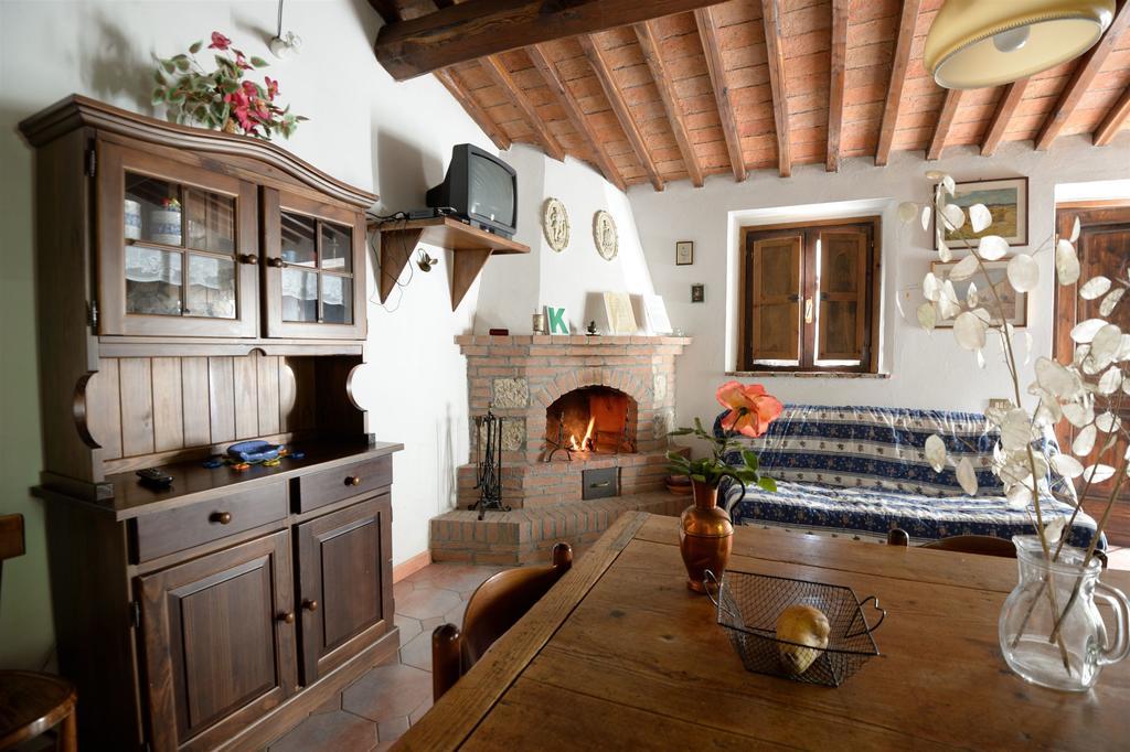 Agriturismo Le Cerinaie Кастельнуово-ди-Валь-ди-Чечина Экстерьер фото